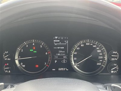 2017 Lexus LX photo 14