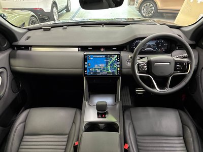 2025 LAND Rover DISCOVERY SPORT photo 13