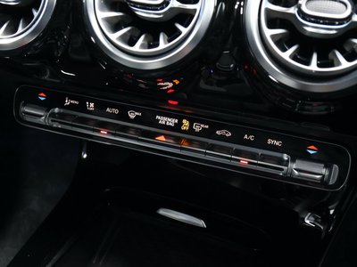 صورة مصغرة 31 لـ 2023 Mercedes-BENZ A-CLASS AMG