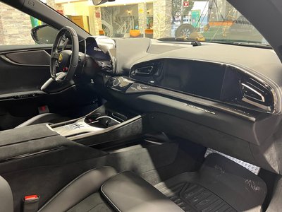 2024 Ferrari PUROSANGUE photo 30