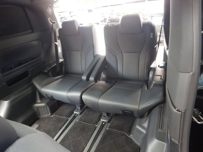 2024 Toyota ALPHARD — фото 38