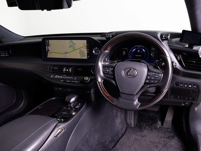2021 Lexus LS — фото 33