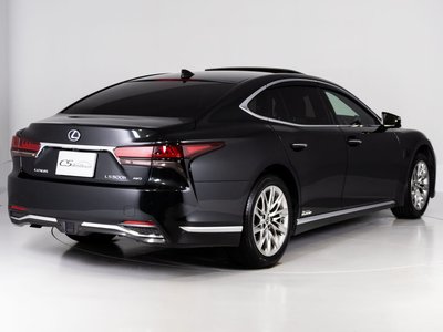 2021 Lexus LS — фото 11