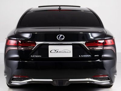 2021 Lexus LS — фото 12