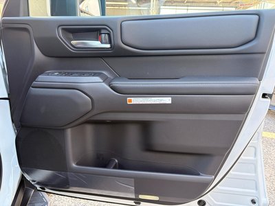 2025 Toyota LAND CRUISER 250 照片 17