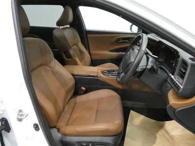 2025 Toyota CROWN ESTATE 照片 14