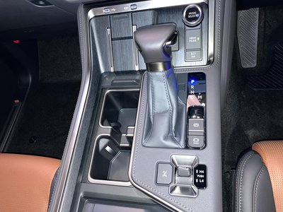 2025 Lexus GX 缩略图 23