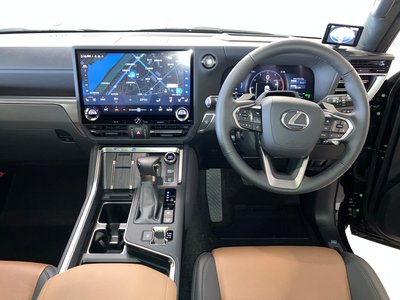 2025 Lexus GX 缩略图 30