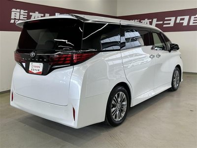 2024 Toyota ALPHARD — фото 7