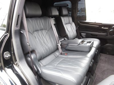 2018 Lexus LX thumbnail 63