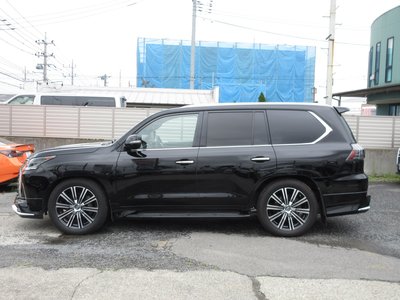 2018 Lexus LX thumbnail 37