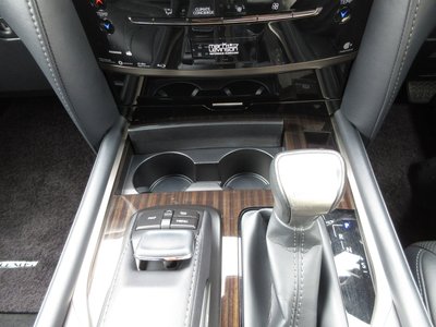 2018 Lexus LX thumbnail 56