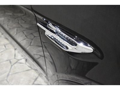 صورة مصغرة 17 لـ 2017 Bentley BENTAYGA