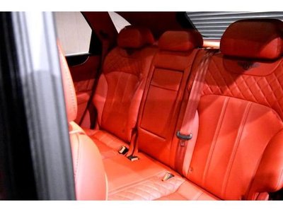 صورة مصغرة 38 لـ 2017 Bentley BENTAYGA