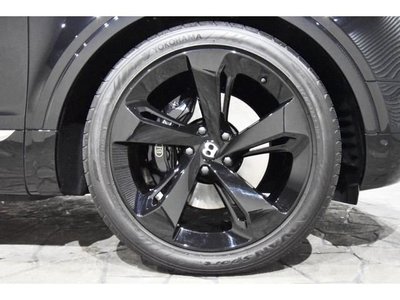 صورة مصغرة 22 لـ 2017 Bentley BENTAYGA