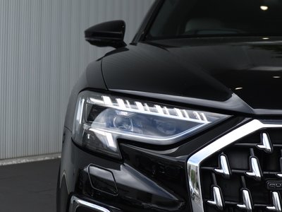 2024 AUDI A8 photo 2