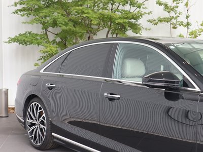 2024 AUDI A8 photo 5