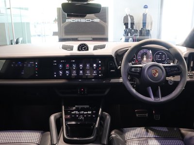 2024 Porsche CAYENNE — миниатюра 63