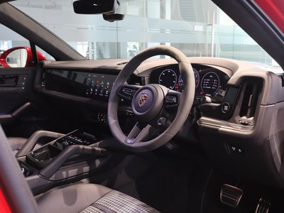 2024 Porsche CAYENNE — миниатюра 50