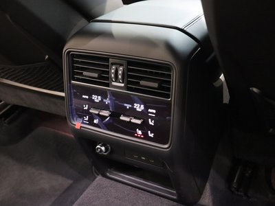 2024 Porsche CAYENNE — миниатюра 86