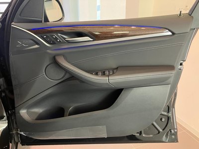 2022 BMW X3 thumbnail 38