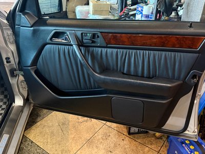 1994 Mercedes-BENZ E-CLASS 缩略图 20