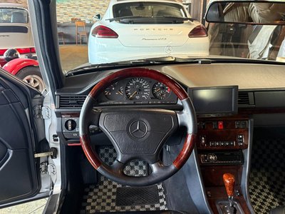 1994 Mercedes-BENZ E-CLASS 缩略图 13