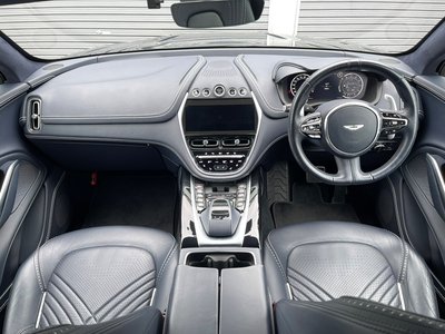 2021 Aston Martin DBX — миниатюра 21