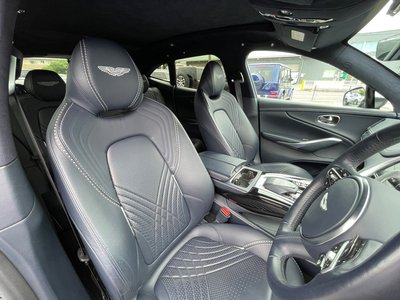 2021 Aston Martin DBX — миниатюра 26