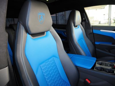 صورة 22 لـ 2019 Lamborghini URUS