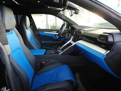 صورة 20 لـ 2019 Lamborghini URUS