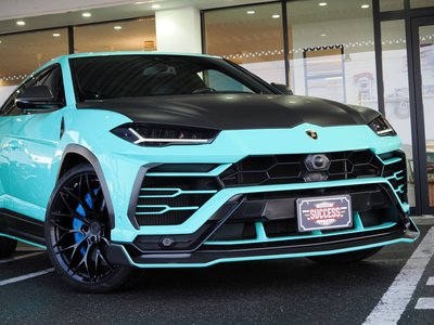 صورة 57 لـ 2019 Lamborghini URUS