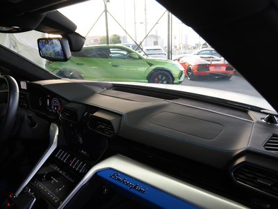 صورة 18 لـ 2019 Lamborghini URUS