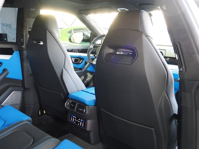 صورة 30 لـ 2019 Lamborghini URUS