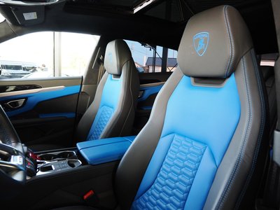 صورة 11 لـ 2019 Lamborghini URUS