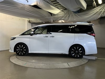 2024 Toyota ALPHARD — фото 4