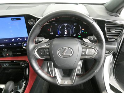2023 Lexus NX 缩略图 9