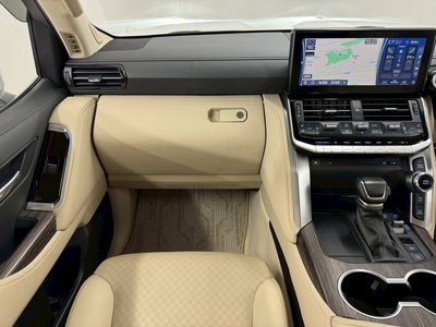 2024 Toyota LAND CRUISER 300 photo 43