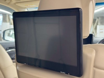 2024 Toyota LAND CRUISER 300 photo 63