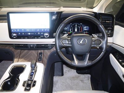 2023 Lexus LM 照片 4