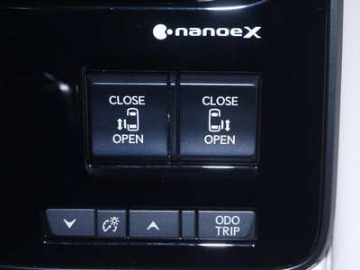 2023 Lexus LM 照片 17