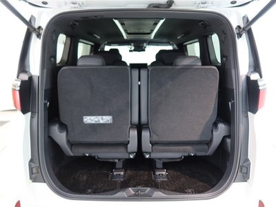2024 Toyota ALPHARD — фото 26