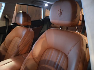 صورة 19 لـ 2016 Maserati LEVANTE