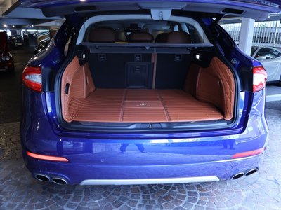 صورة 27 لـ 2016 Maserati LEVANTE