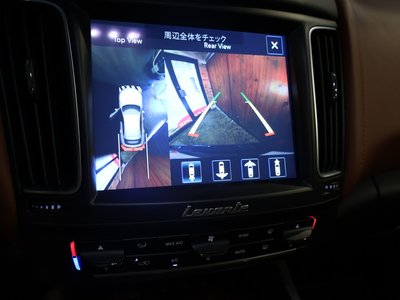 صورة 17 لـ 2016 Maserati LEVANTE