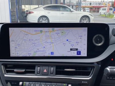 2024 Lexus ES thumbnail 24