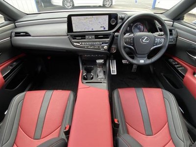 2024 Lexus ES photo 9