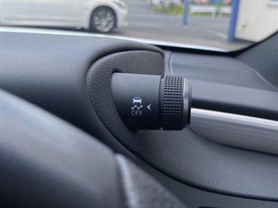 2024 Lexus ES thumbnail 42