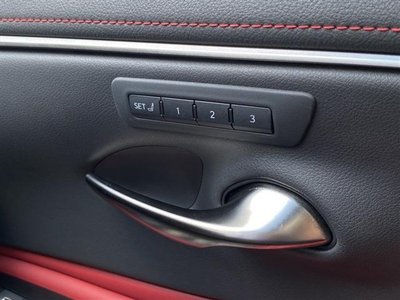 2024 Lexus ES thumbnail 43
