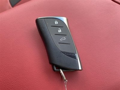 2024 Lexus ES thumbnail 55